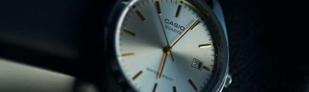 オーバーホールの適切な頻度とタイミング クォーツ式時計のオーバーホール頻度は5〜7年 画像
