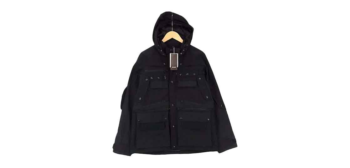 ホワイトマウンテニアリング WM1873201 LUGGAGE MOUNTAIN PARKA  買取実績