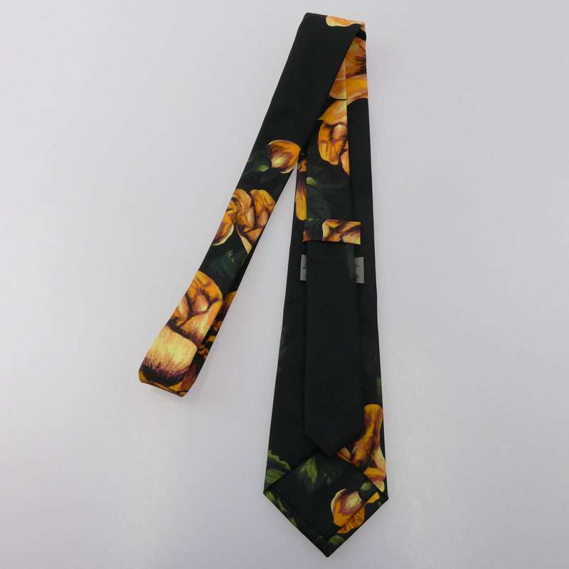 ヨウジヤマモトプールオム シルク100％ フラワー総柄 ネクタイ 買取実績 画像